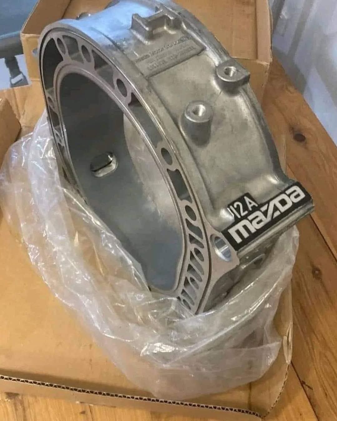 Mazda 12A Turbo Rotor Housings – Brand New OEM Rotary Engine Housings for RX-7 Rebuilds - Image 5