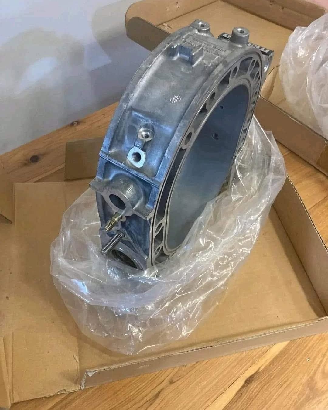 Mazda 12A Turbo Rotor Housings – Brand New OEM Rotary Engine Housings for RX-7 Rebuilds - Image 3