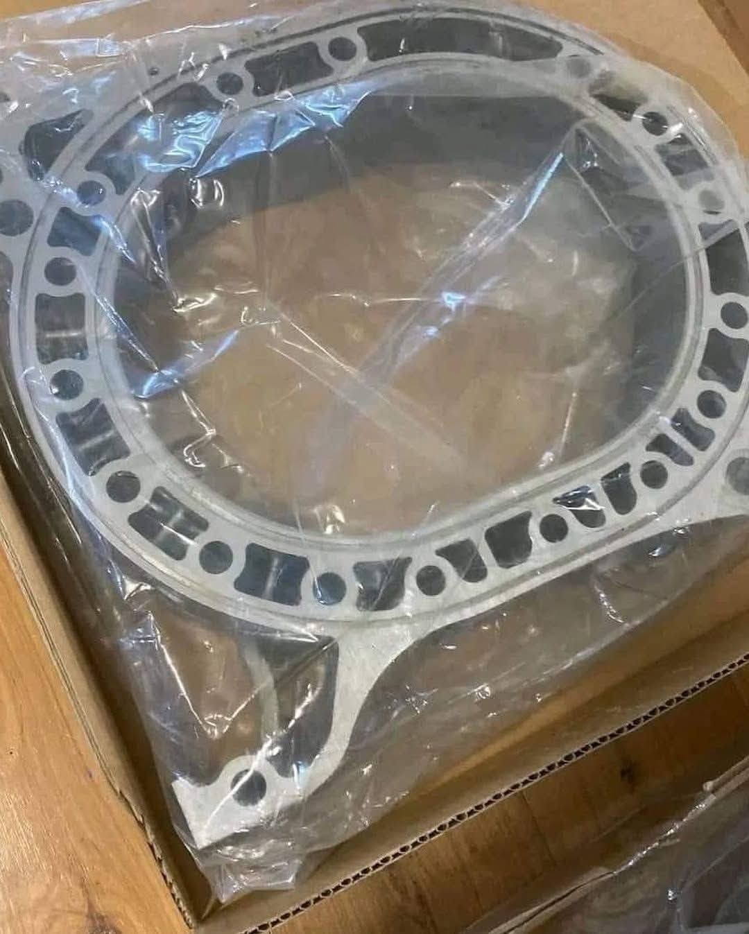 Mazda 12A Turbo Rotor Housings – Brand New OEM Rotary Engine Housings for RX-7 Rebuilds - Image 2