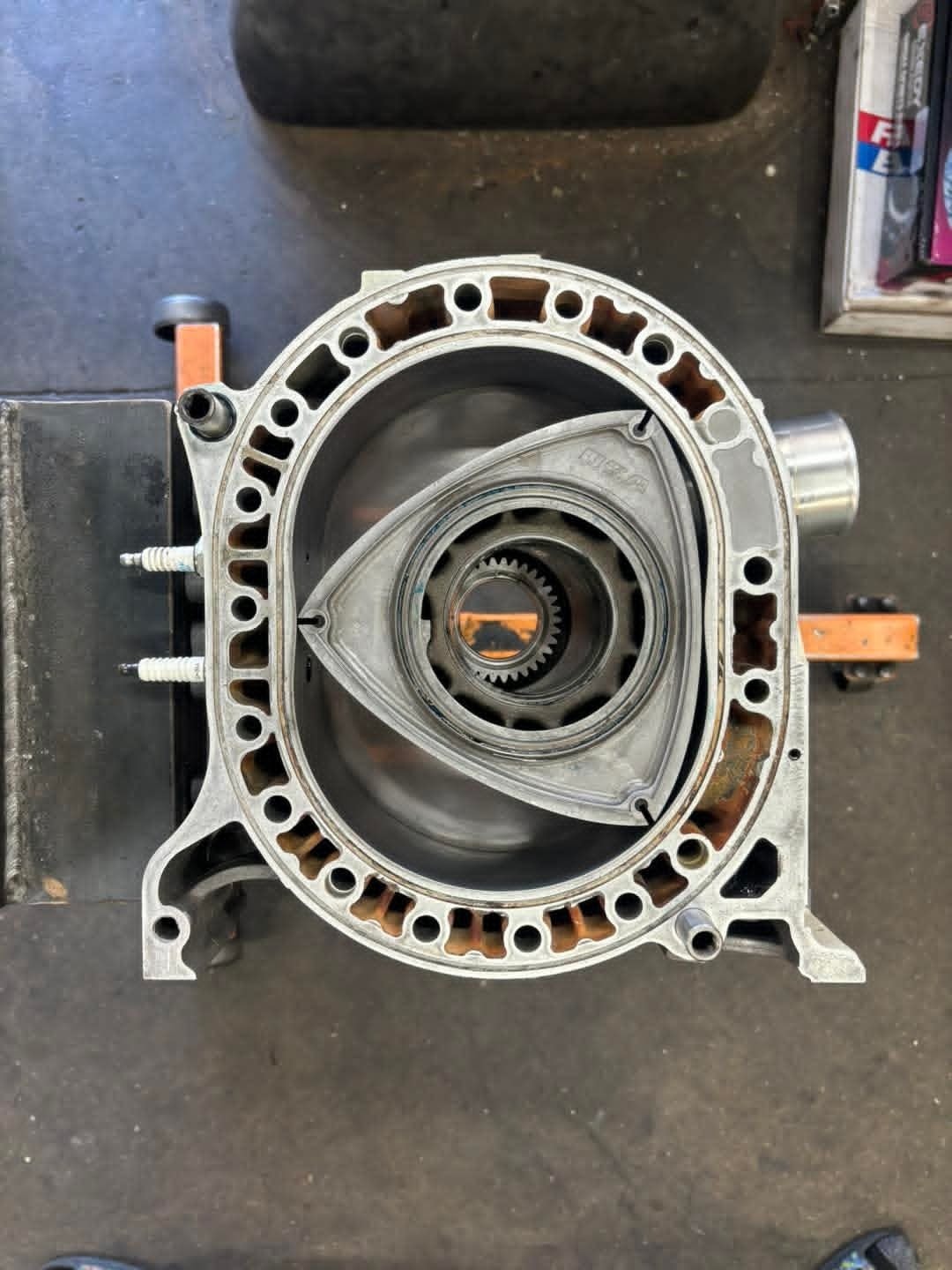 Mazda 12A Peripheral Port (P-Port) – Fuel Injected - Image 6