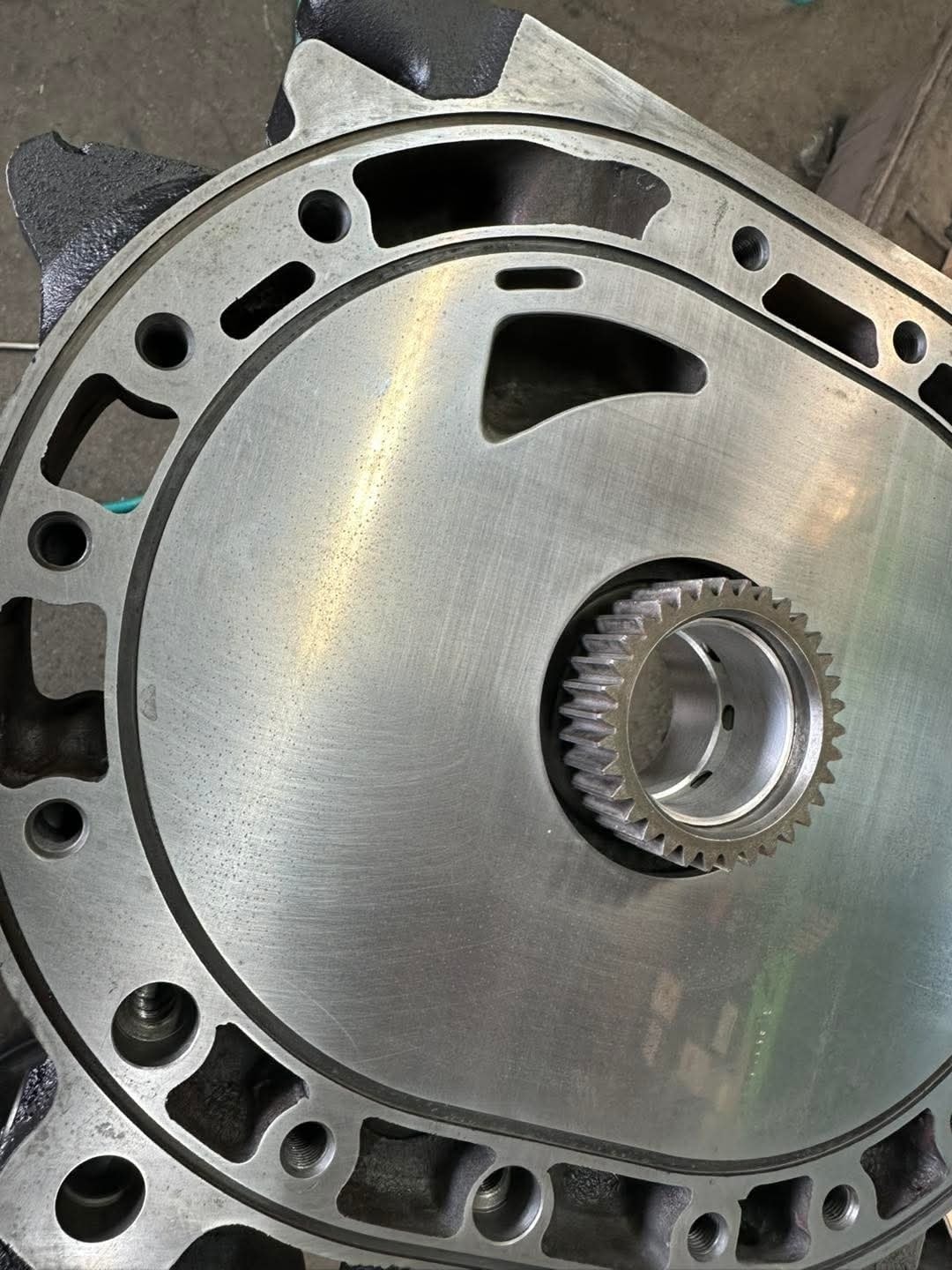 FD 13B Motor – Ported, Dowel Pinned & Assembled | Built Mazda RX-7 Rotary Engine for Sale - Image 11