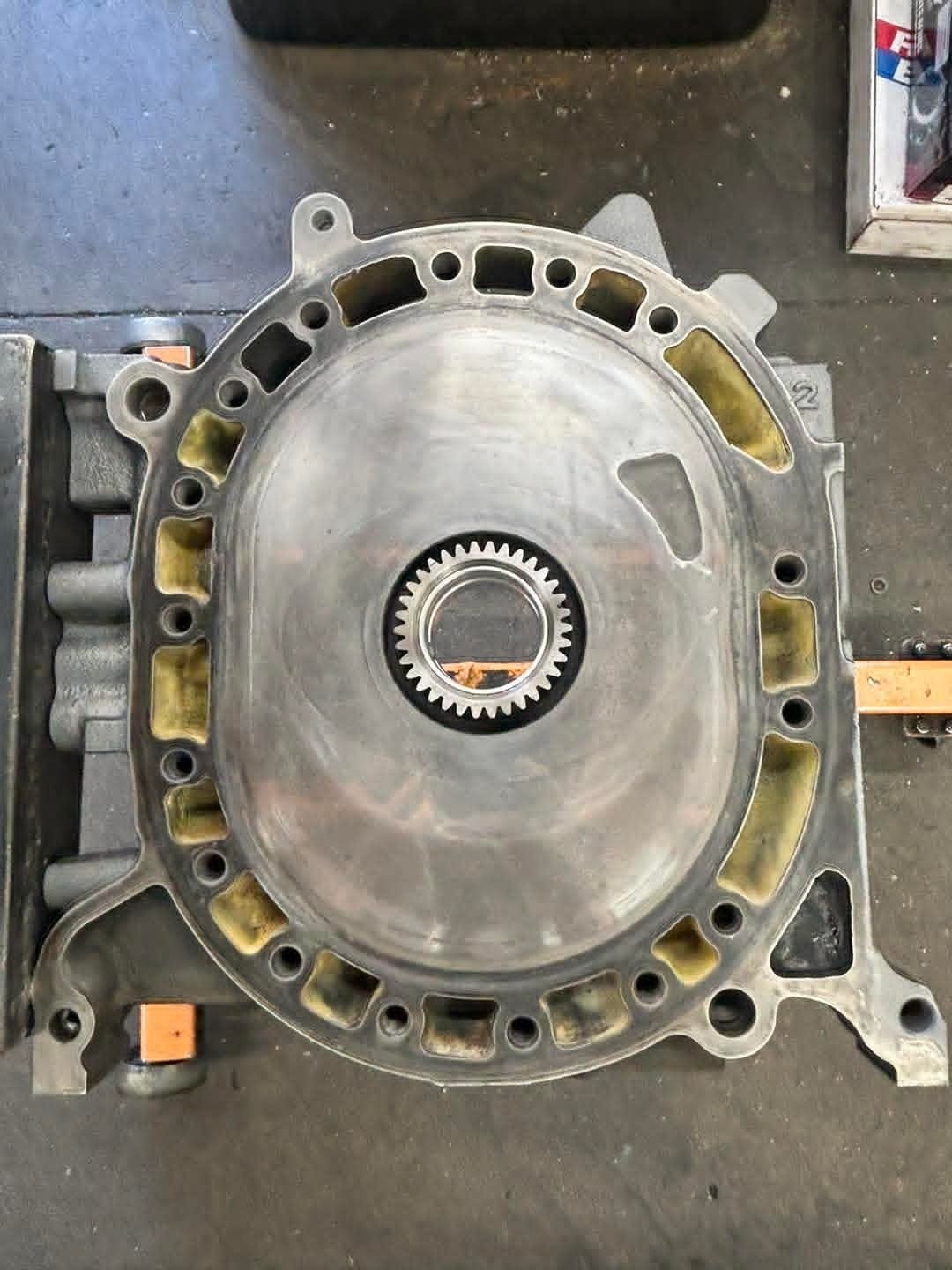 Mazda 12A Peripheral Port (P-Port) – Fuel Injected - Image 7