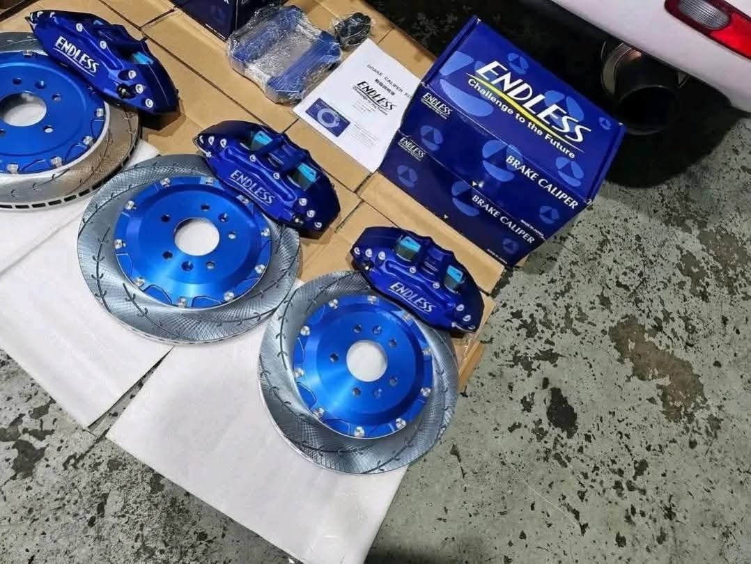 Endless 6-Pot & 4-Pot OEM Brake Set – Complete Front & Rear - Image 2