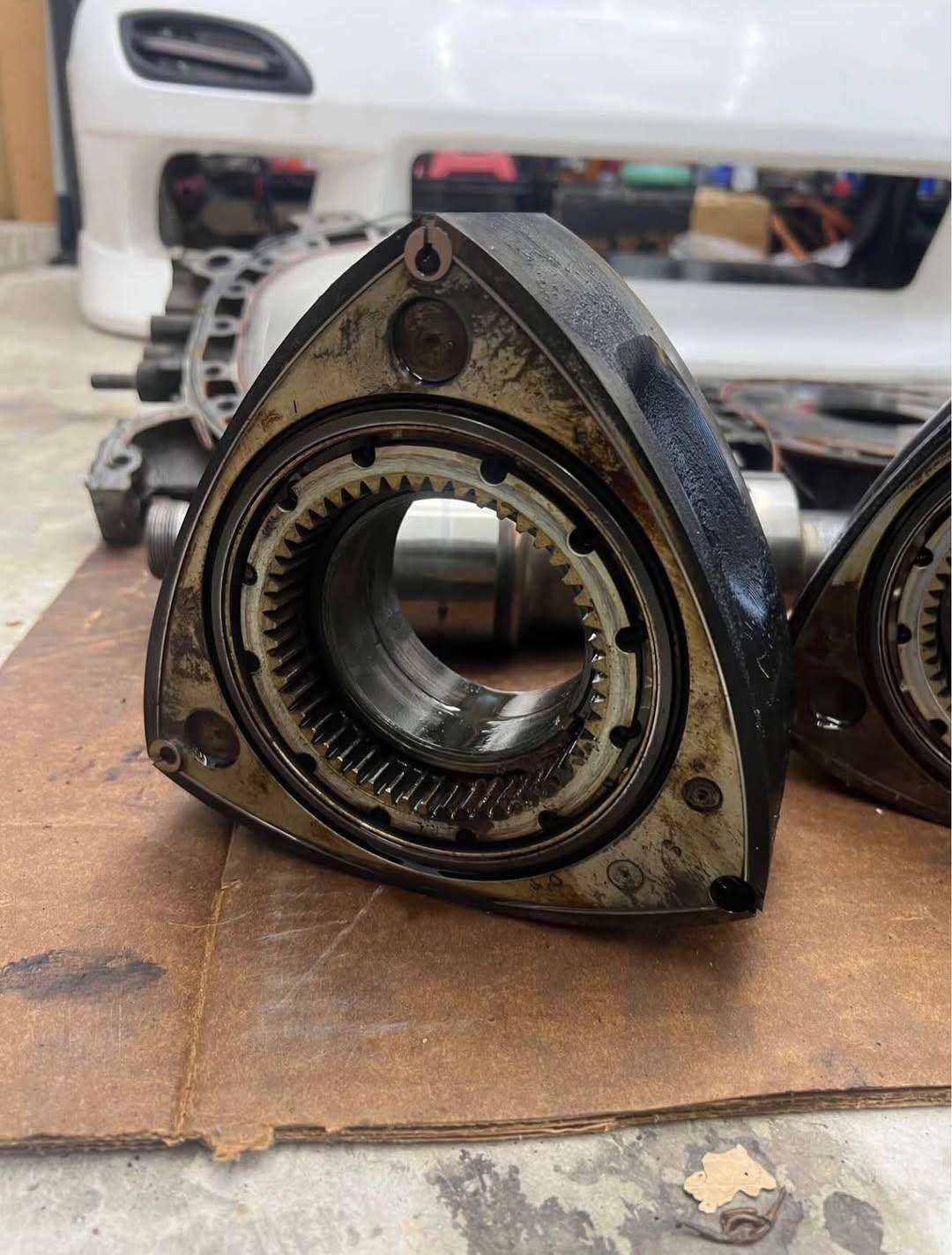 Mazda RX-7 FD 13B REW Complete Rotating Assembly – Complete Stock 13B REW - Image 4