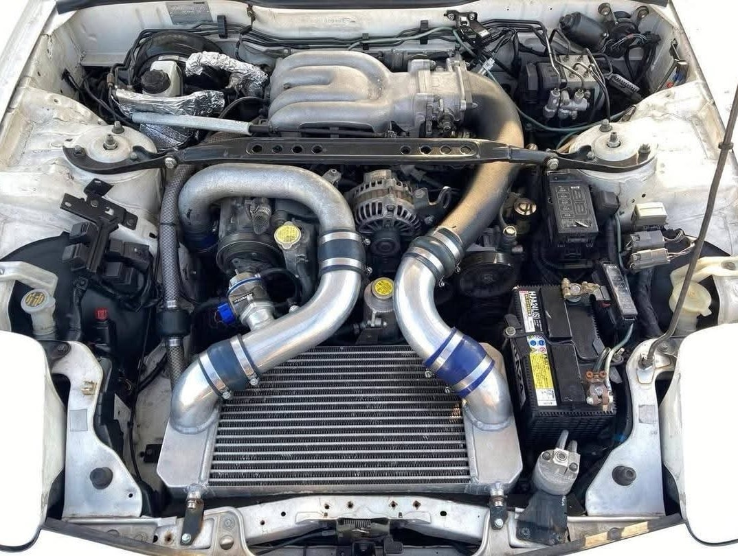 Knightsport V-Mount Intercooler Kit + GCG T04S Turbo Kit + Greddy BOV – RX-7 FD3S - Image 2