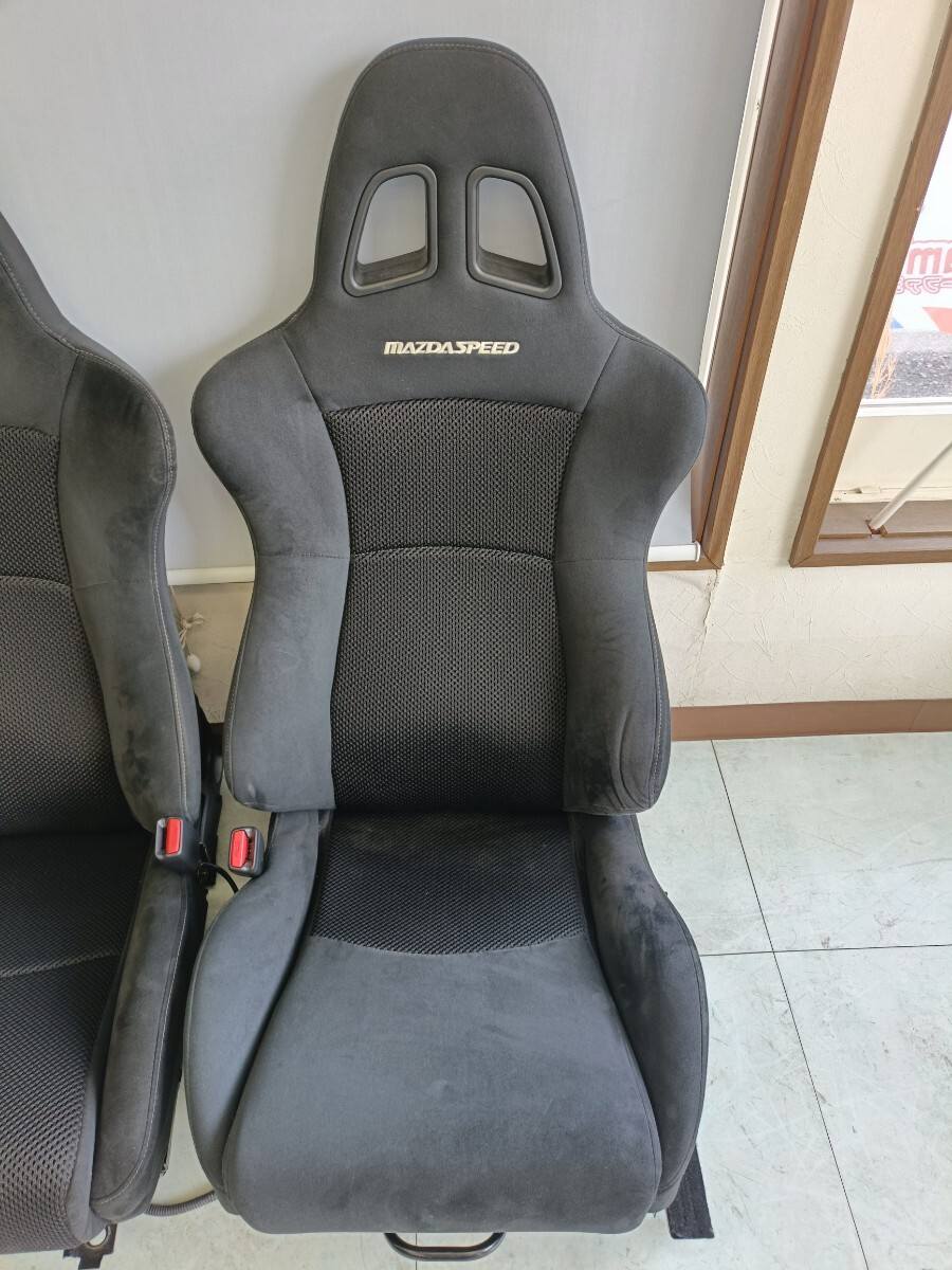 RX-8 SE3P (Early and Late Models) Mazdaspeed Sport Seats, Set of 2 (Left and Right), Semi-Bucket Seats, with Brackets, Rare Item - Image 5